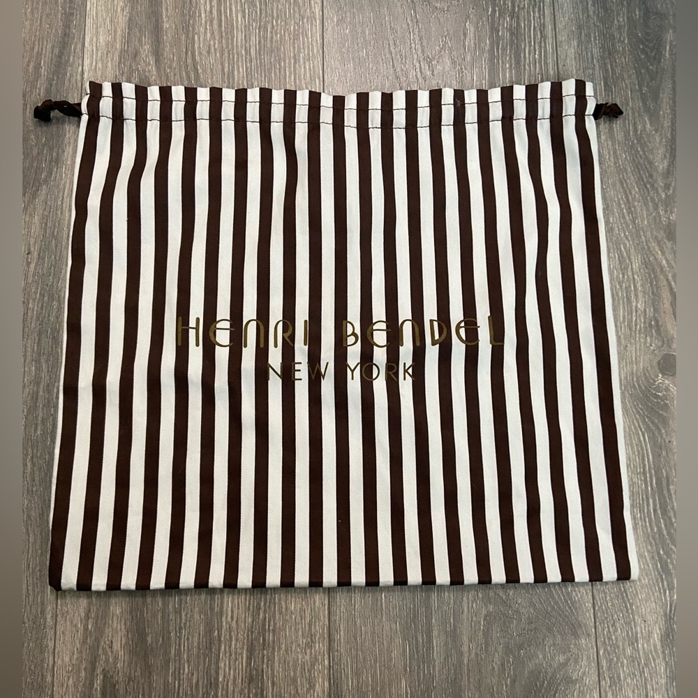 NWOT, Henri Bendel New York Brown & White Striped Dust Cover Drawstring Bag